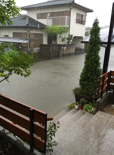 台風16号