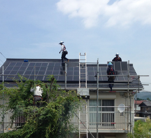 アラタ建設 太陽光パネル交換工事